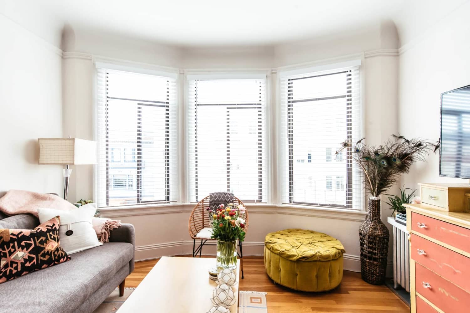 13 Ways to Fake Natural Light - How to Lighten a Dark Room