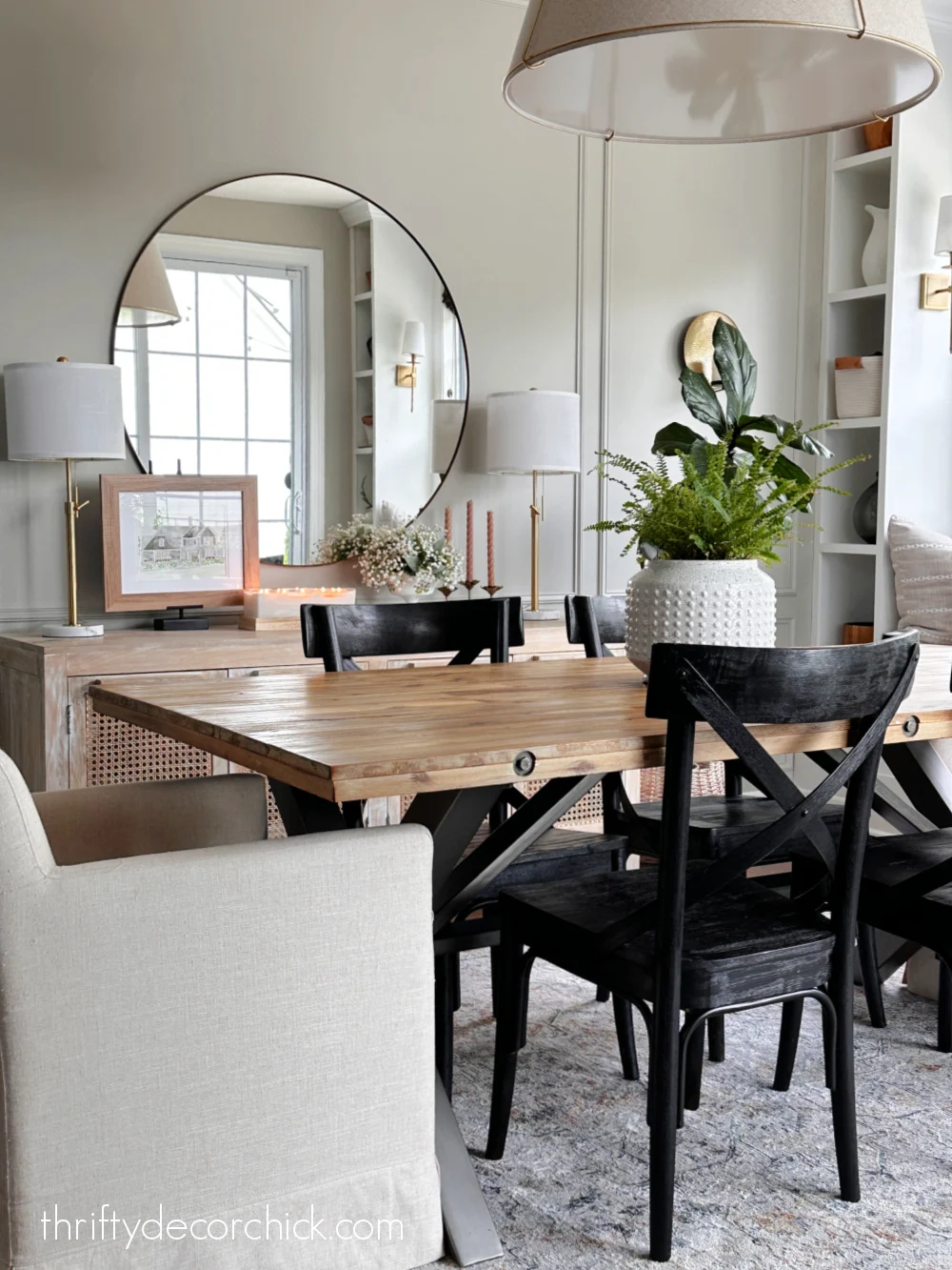 warm neutral paint color dining