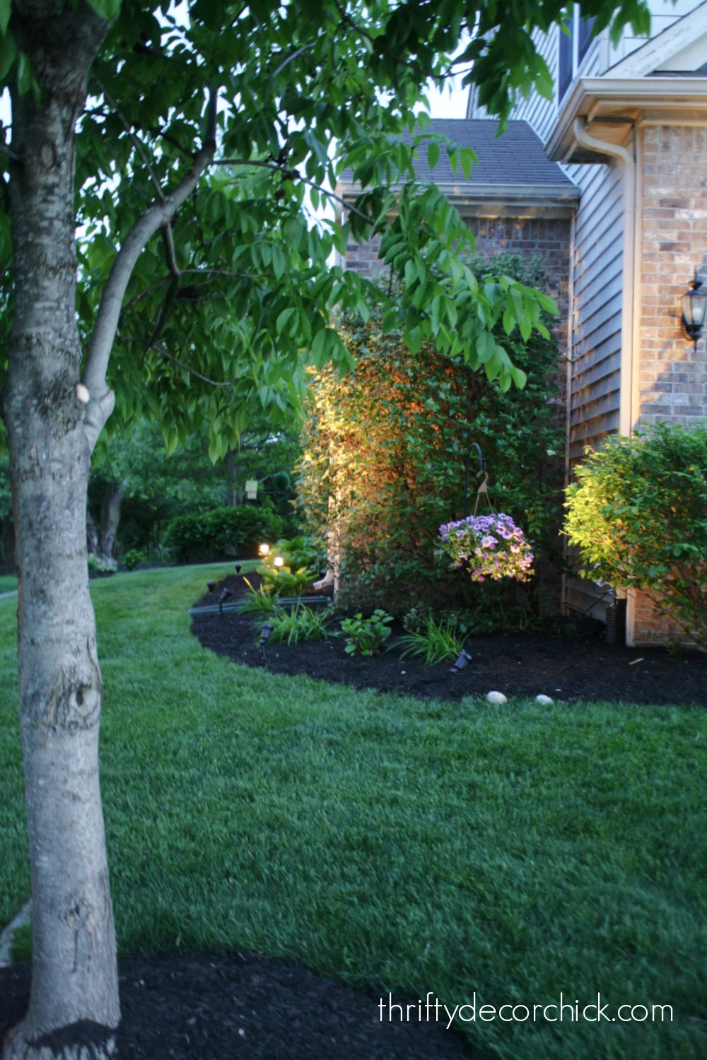 mix of pathway and flood landscape lights