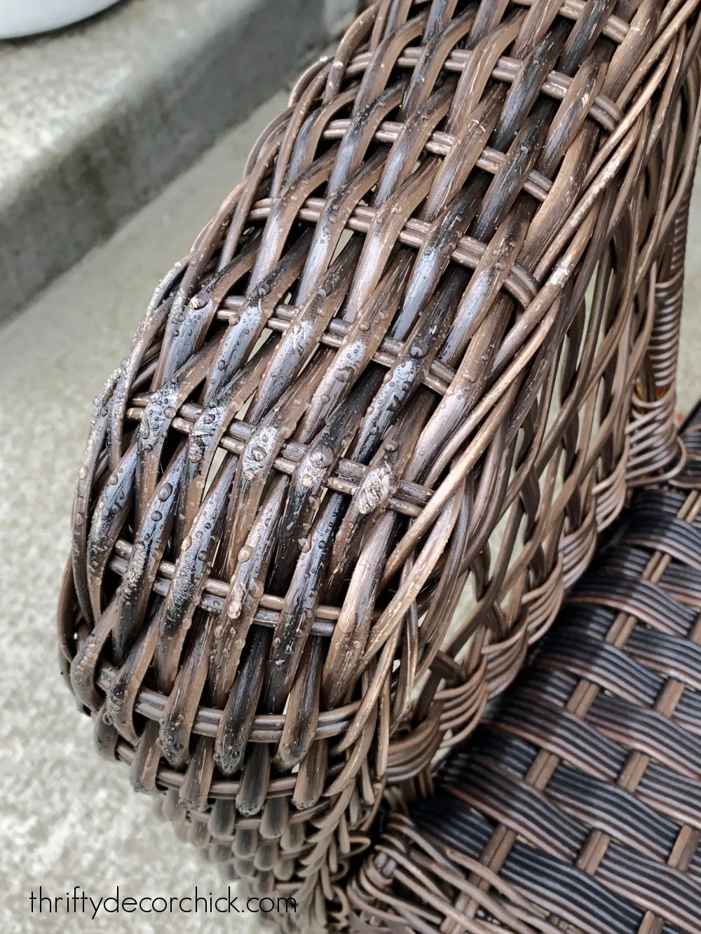 restoring outdoor wicker furniture