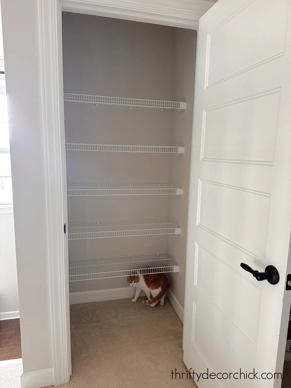 linen closet wire shelving