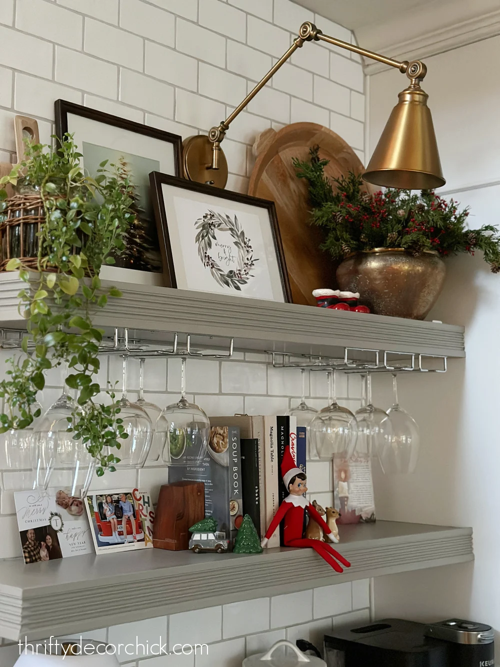 DIY heavy duty floating shelves