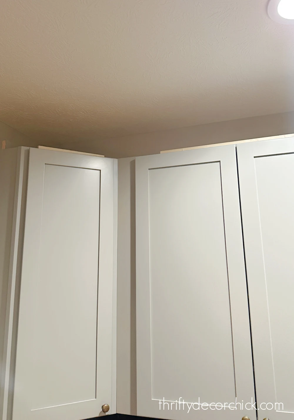 tall upper wall cabinets