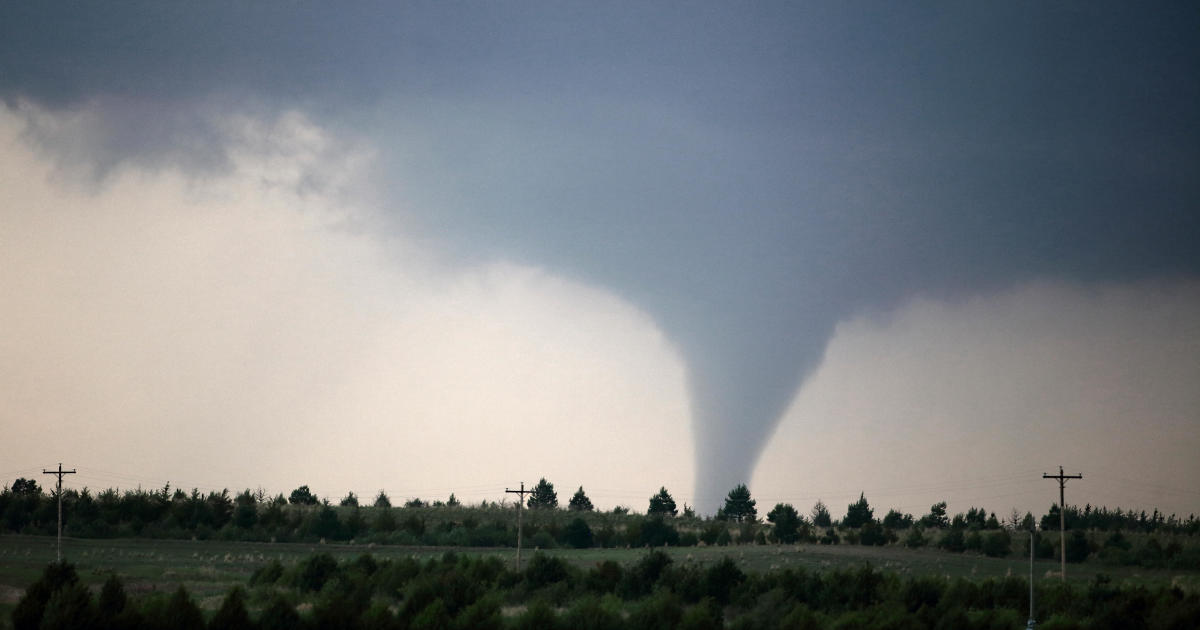 Maps show how "Tornado Alley" has shifted in the U.S.