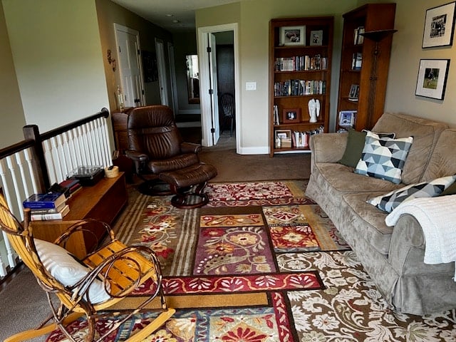 plain upstairs family room loft