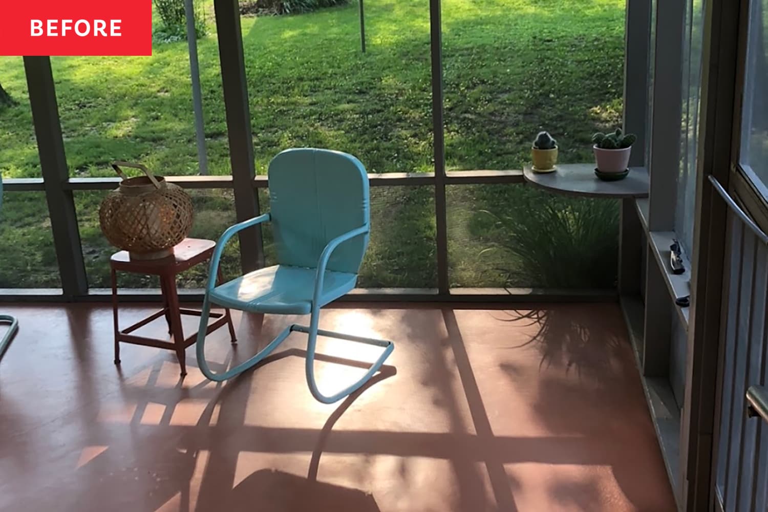 A $1,200 Makeover Rescues a Moldy Screened-In Porch from 1953