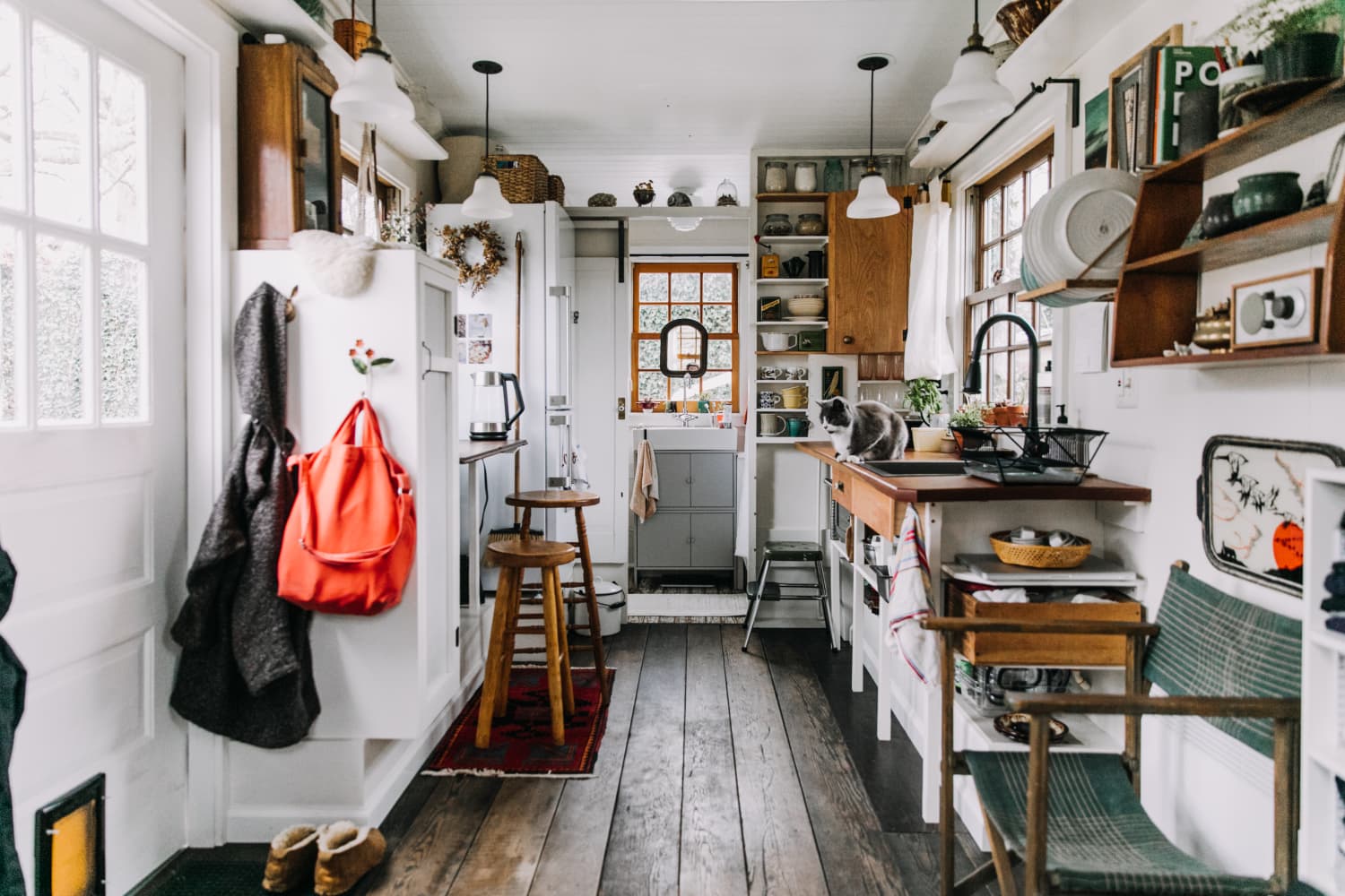 Amazon's Gorgeous 3-Bedroom Tiny Home Is Only $80K