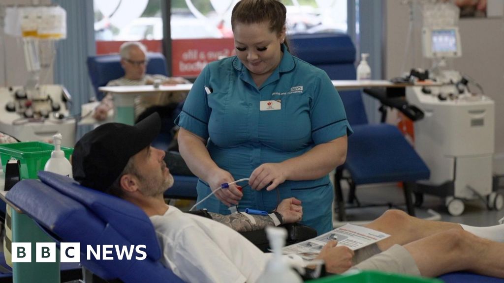 NHS warns of continued short supply of blood in England