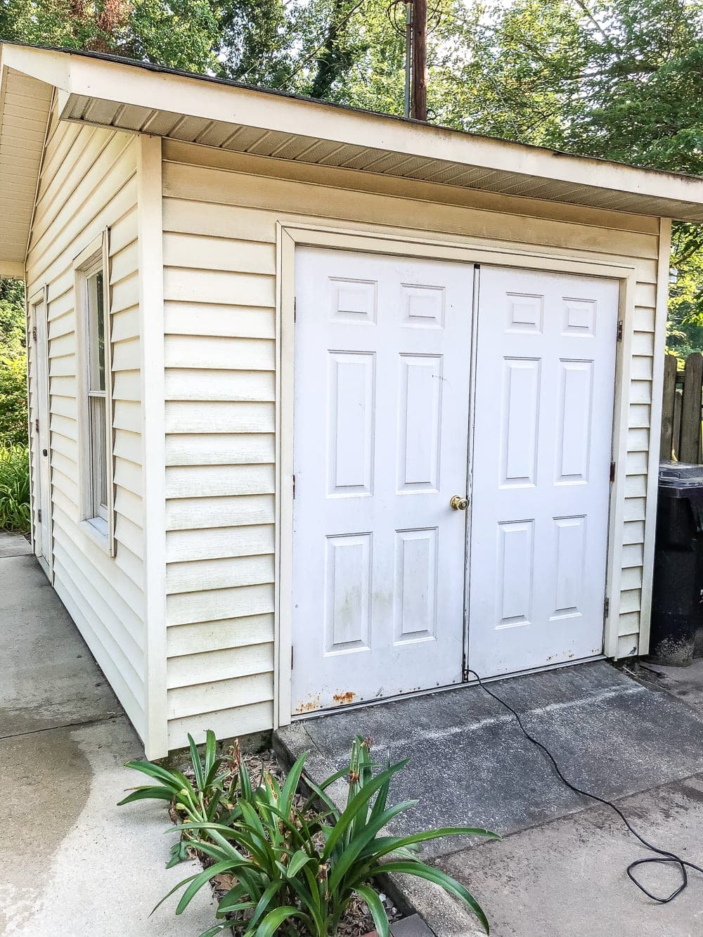 vinyl siding makeover on a shed