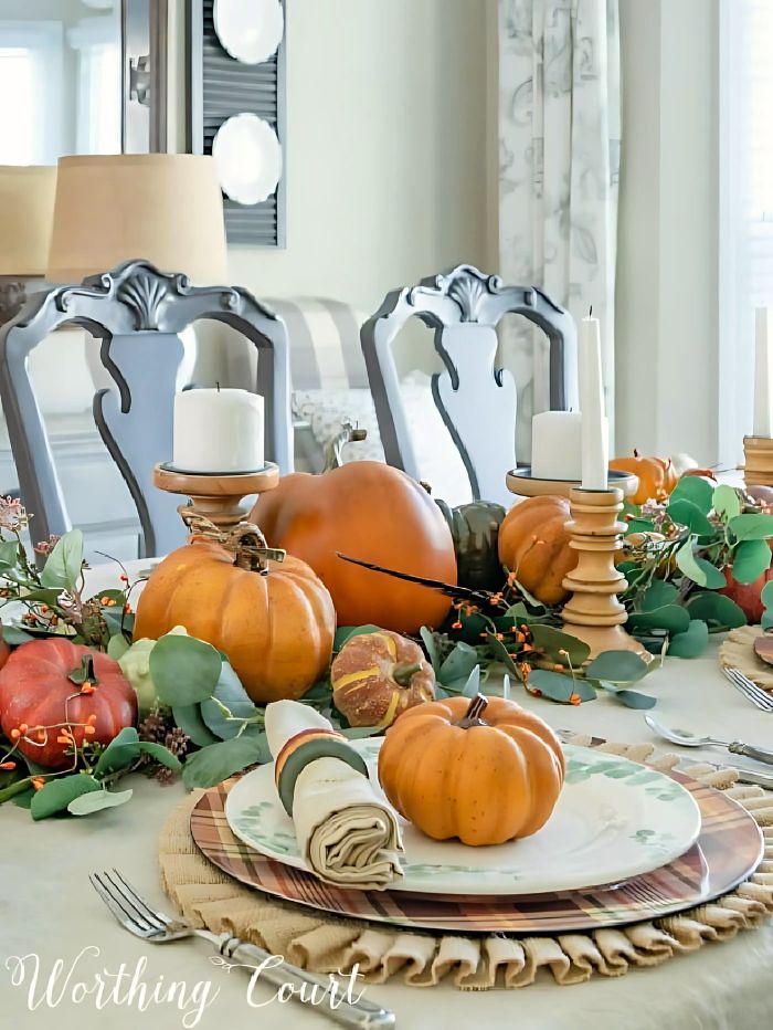 Thanksgiving Table Setting