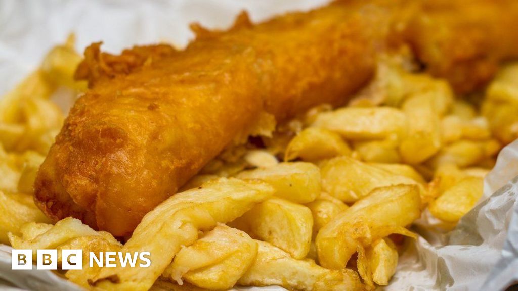 NHS bosses want chippy to sell fruit and veg