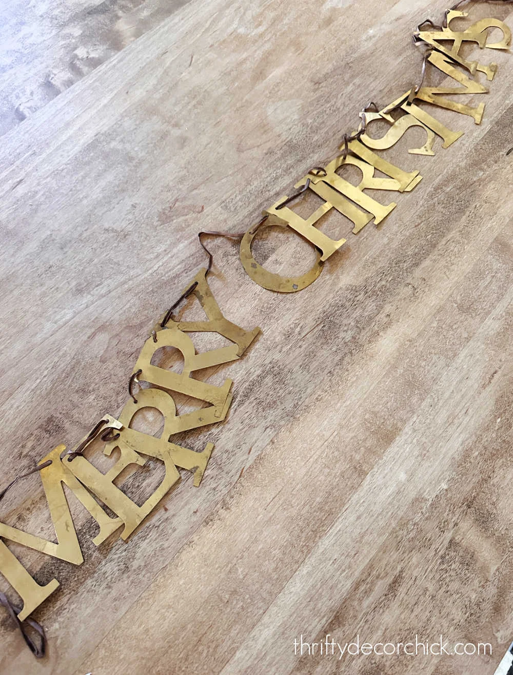 brass Merry Christmas garland