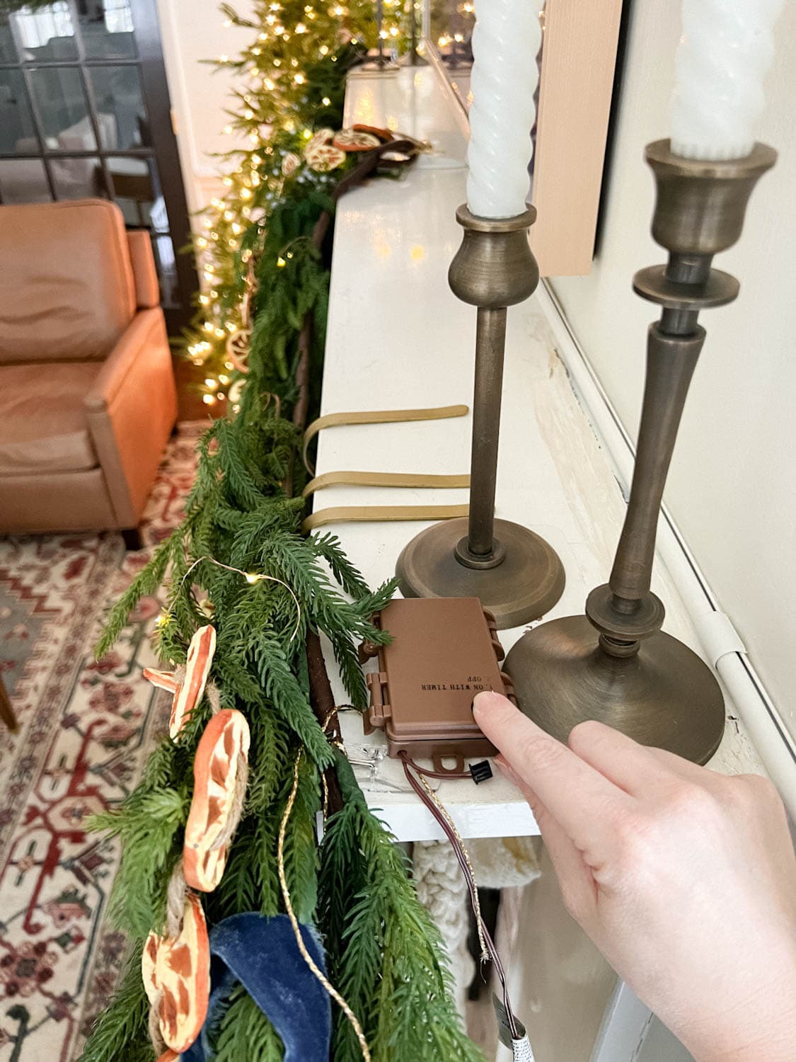 how to put lights on unlit garland using command strips and battery pack