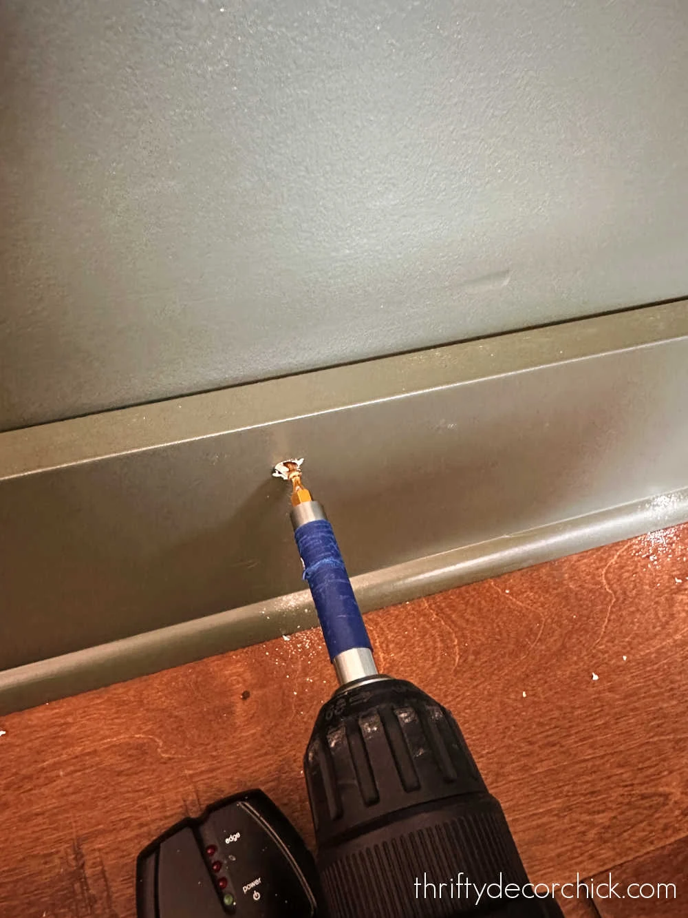 fixing gaping baseboards